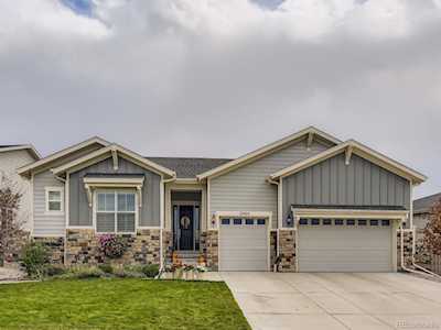 27460 E Lakeview Dr Aurora, CO 80016