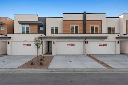 1704 S Forbidding Way #2285 Washington, UT 84780