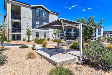 1167 E Telegraph ST #A-305 Washington, UT 84780