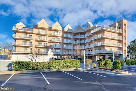 103 125th St #208 Ocean City, MD 21842