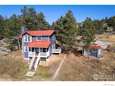 60 Horn Peak Dr Livermore, CO 80536