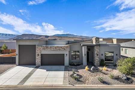 208 S 620 W Ivins, UT 84738