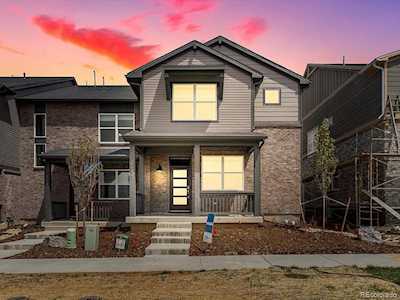6385 N Netherland Ct Aurora, CO 80019