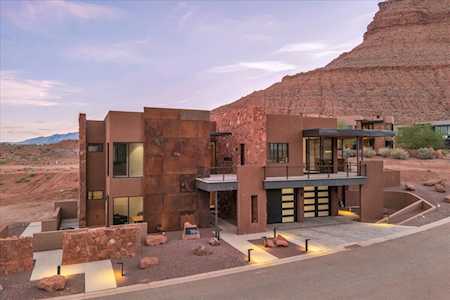 784 Sanctuary Place Ivins, UT 84738