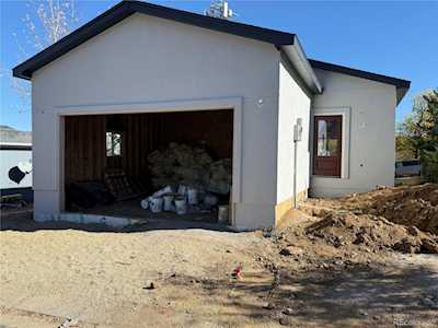 20 Pendelton Circle Colorado Springs, CO 80904