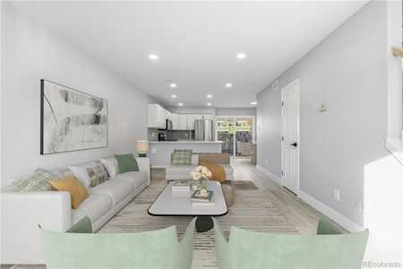 932 S Peoria St Aurora, CO 80012