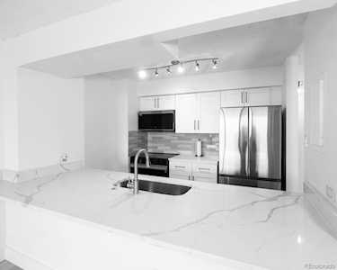 1020 15th St #14N Denver, CO 80202
