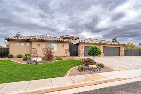 4047 S 890 E Washington, UT 84780