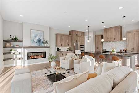 927 William Way Berthoud, CO 80513