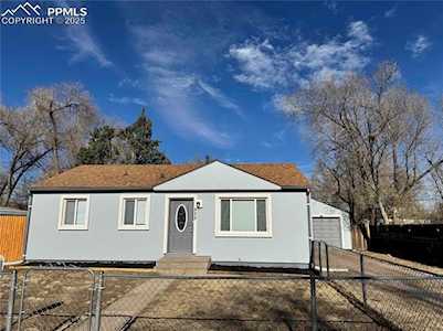 522 E St Elmo Avenue Colorado Springs, CO 80905