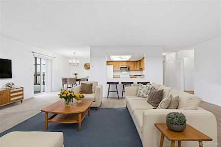 13850 E Marina Dr #301 Aurora, CO 80014