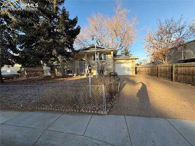 132 Kilgore Street Colorado Springs, CO 80911
