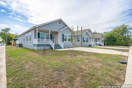 Real Estate in 78202