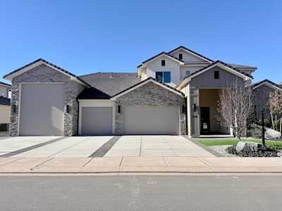 2832 S Woodrow LN Washington, UT 84780