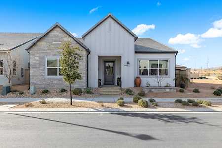 5588 Agave Peak LN St George, UT 84790