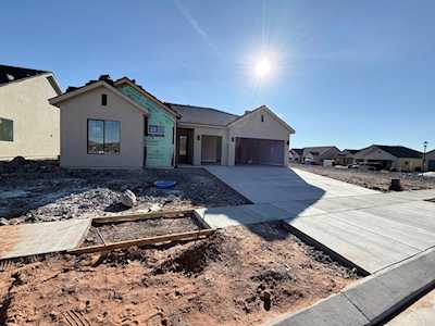 973 W Davis Ave Toquerville, UT 84774