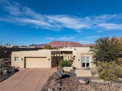 19 Boulder CIR Santa Clara, UT 84765