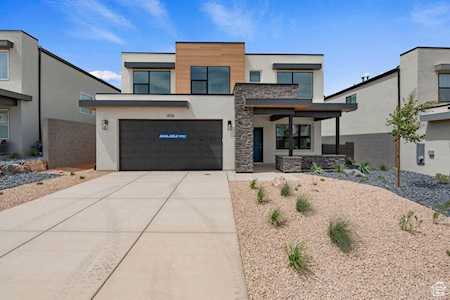 1894 S Cyclone DR #261 Washington, UT 84780