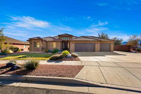 382 W 200 S Ivins, UT 84738