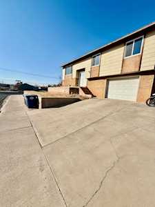 305 E Pectol ST Washington, UT 84780