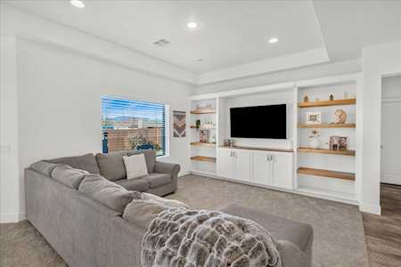 1623 E Sunshine Trl St George, UT 84790