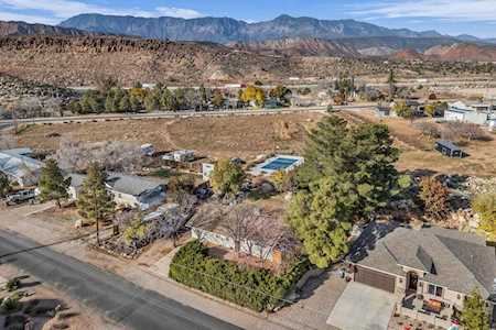 89 E Vista Ave Leeds, UT 84746