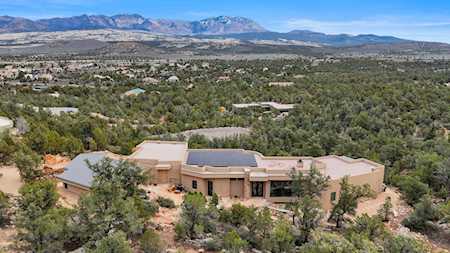 907 W Pinion Hills DR Dammeron Valley, UT 84783