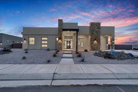 3322 S Guide Star Way Hurricane, UT 84737