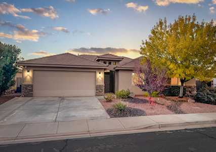 1025 N Ruby Place Washington, UT 84780