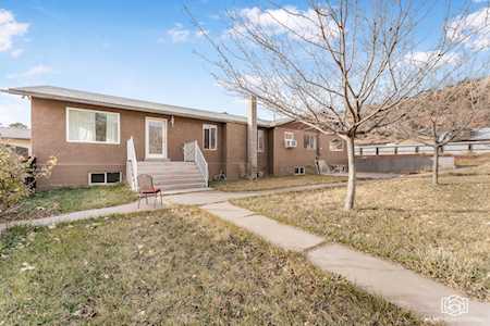 985 N Memorial ST Hildale, UT 84784
