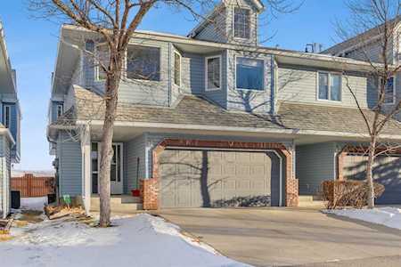 140 Valley Ridge Heights NW Calgary, AB T3B 5T3