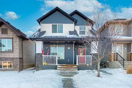 185 Skyview Ranch Dr NE Calgary, AB T3N 0C2