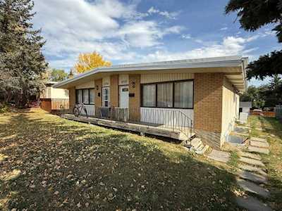 4704 14 St NW Calgary, AB T2K 1J6