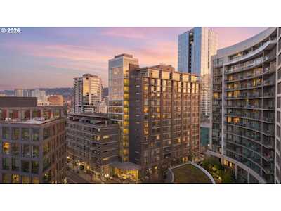 Pinnacle condo in Portland, OR