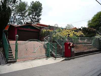 22942 Crespi St Woodland Hills, CA 91364