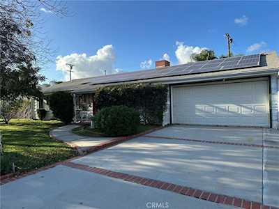 22901 Leonora Dr Woodland Hills, CA 91367