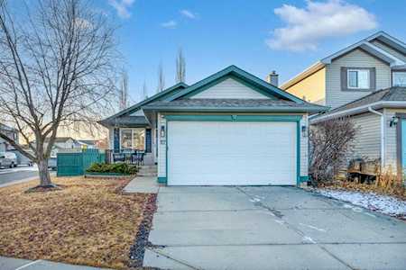 117 Rocky Ridge Landing NW Calgary, AB t3g 4h5