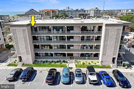 13 44th St #402 Ocean City, MD 21842