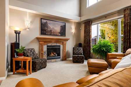 11756 Valley Ridge Blvd NW Calgary, AB T3B 5Z9