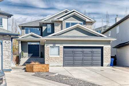 630 Rocky Ridge View NW Calgary, AB T3G 5C2