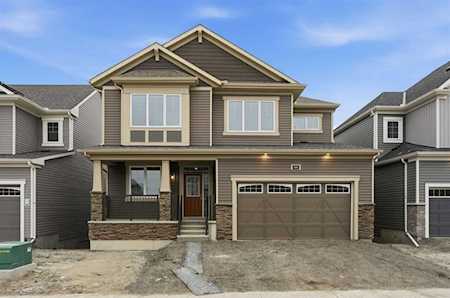 56 Cityline Manor NE Calgary, AB T3N 1H7