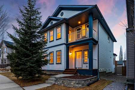114 Elgin Meadows Way SE Calgary, AB T2Z 0S2