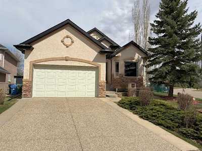 157 Valley Creek Place NW Calgary, AB T3B 5V1