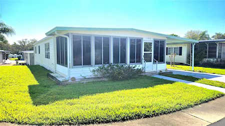 Stonehedge on the Hill - Mobile Homes for Sale in Tarpon Springs