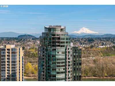 John Ross condo in Portland, OR