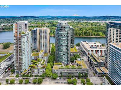 John Ross condo in Portland, OR