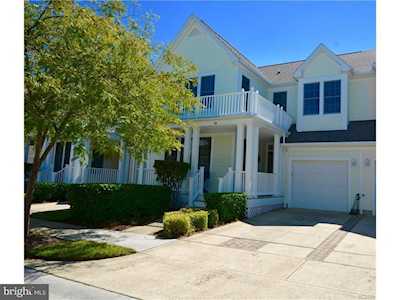 90 Willow Oak Ave Ocean View, DE 19970