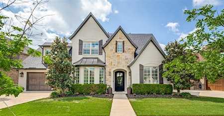 The Oaks of Argyle | 76226 | Modern Estate Custom Homes