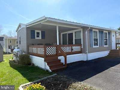 389 Seahawk Ln Berlin, MD 21811