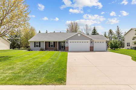ホームベーカリー Explore Homes for Sale in Zip Code 54942 | Your Ultimate